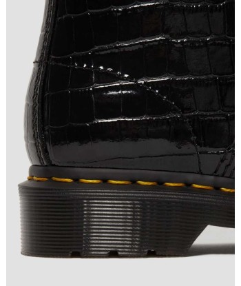 Dr. Martens Boots 1460 en cuir verni gaufré effet croco brillant des détails fins